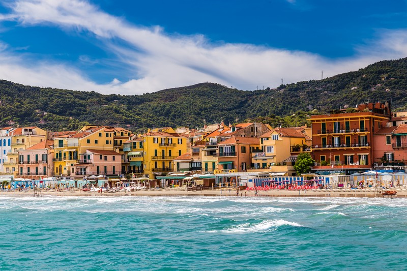 https://www.tecpur.it/wp-content/uploads/2026/04/Alassio-shutterstock_337919300.jpg